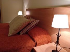 Hostal Sant Roc，位于博特阿瑞尔的酒店