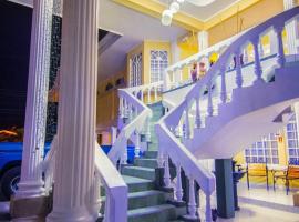 Hotel Centro Turistico Neily，位于Italcancori的酒店