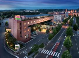 Hotel Ristorante I Castelli，位于阿尔巴的酒店