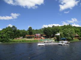 AJ's Lodge and Oven，位于Bergland的酒店