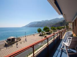 Angelina Apartments Amalfi Coast，位于马奥莱的酒店