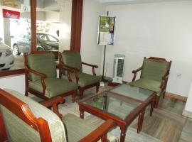 Biju's Tourist Home，位于科钦Marine Drive Kochi的酒店