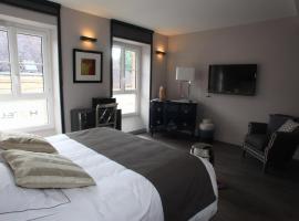 LOGIS Hotel-Restaurant Le Relais d'Aligre，位于Châteauneuf-en-Thymerais的酒店