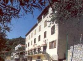 Hotel U Paradisu - Restaurant St Pierre，位于Vico的酒店