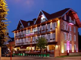 Logis Hotel Des Bains，位于热拉梅的酒店