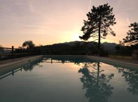 Agriturismo Il Pino，位于San Martino in Freddana的酒店