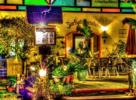 Pension Zur Kutscherstube，位于Colditz的酒店