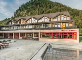 JUFA Hotel Grünau im Almtal，位于格吕瑙的酒店