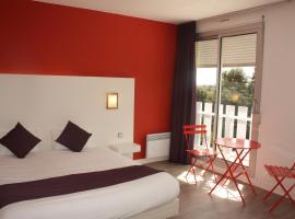 Logis Latitude Ouest Hôtel Restaurant & Spa，位于洛克罗南的酒店