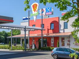 Hotel Cloppenburg，位于克洛彭堡的酒店