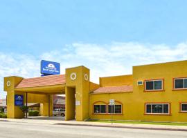 美洲最佳价值旅馆 - 阿祖瑟/帕萨迪纳，位于阿苏萨阿苏萨太平洋大学附近的酒店