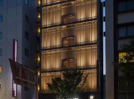 日本金泽胶囊宾馆