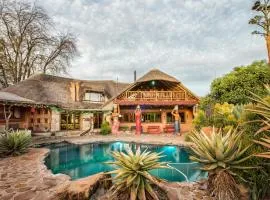 Amphitheatre Backpackers Lodge