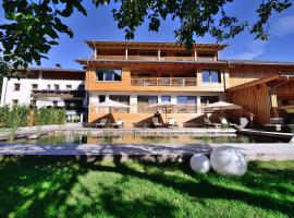 Antonius Natur Apartment - kinderfreie Unterkunft，位于Lavant的高尔夫酒店