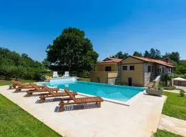 Villa Sany