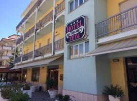 Hotel Teta，位于Castignano的家庭/亲子酒店