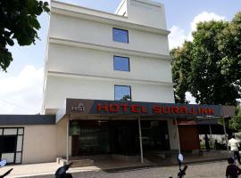 Hotel Suraj Inn，位于锡尔瓦萨的酒店