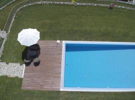 Hotel Rural Quinta das Quintães，位于佩纳菲耶尔的酒店