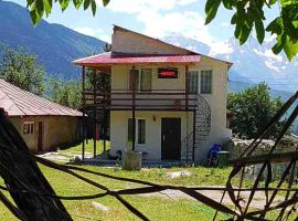 Iason Guest House in Mazeri，位于梅斯蒂亚的酒店