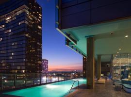 Luxurious Highrise 2b 2b Apartment Heart Of Downtown LA，位于洛杉矶的酒店