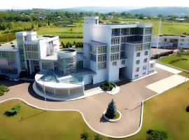Sachkhere Gardens Hotel Complex，位于Sachʼkhere的酒店