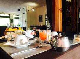 Hotel Restaurant Les Planottes，位于塞尔河畔维克的酒店