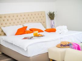 Hotel Villa Vrsar，位于弗尔萨尔的酒店