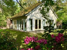 Vakantiewoning Tjiftjaf in "Het Fonteinbos"，位于奥德米拉得姆的度假屋