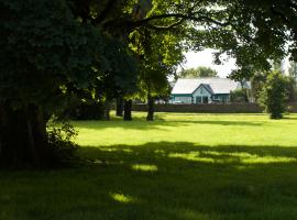 Old School House Belcoo 41，位于BelcooKillinagh Church附近的酒店