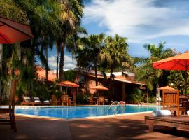 Orquideas Hotel & Cabañas，位于伊瓜苏港塞尔瓦博物馆附近的酒店