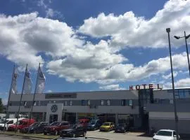 湖泊酒店