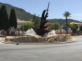 Chalet con barbacoa, chimenea y piscina en Alhaurín de la Torre