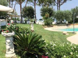 Le camere di Villa Incanto，位于科隆内拉的酒店