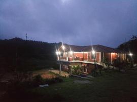 Gowrikere Homestay Coorg，位于Somvārpet的民宿