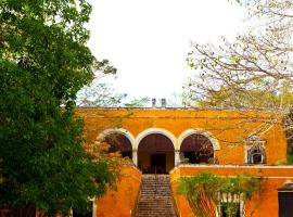 Hacienda Uayamon，位于Uayamón的尊贵型酒店