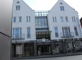 维登布鲁克健身酒店，位于雷达-维登布吕克的酒店