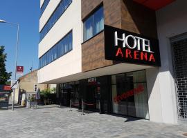 Hotel Arena，位于特尔纳瓦的酒店