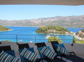 Korcula Holiday，位于科尔丘拉的公寓