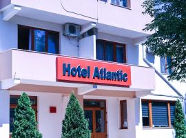 Hotel Atlantic，位于Adjud的酒店