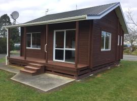 Kairaki Beach Motor Camp，位于Wetheral的酒店