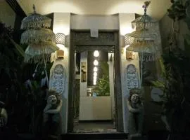 彭杜克苏提雅旅馆