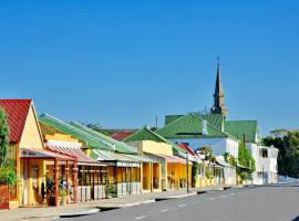 Die Tuishuise & Victoria Manor，位于克拉多克的Spa酒店