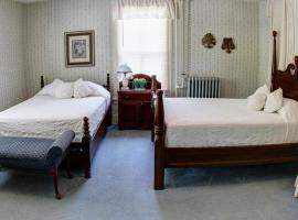 Jarrett House Hotel，位于迪尔斯伯勒的酒店