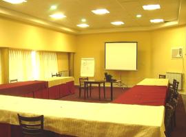 Hotel Bringas Saurit，位于Ricardone的酒店