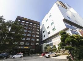Hotel Coco，位于东海市的酒店