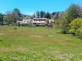 La Bouriotte Chambre d'hôtes Bouton D'Or