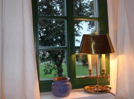 Traumhaftes Elb-Chalet，位于德累斯顿的酒店