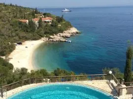 Paxos villas