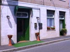 Hostello Don Carlos，位于巴斯卡迪的酒店