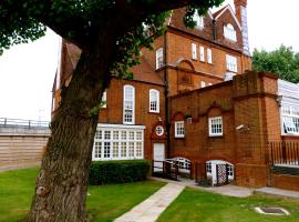 Fox Connaught London ExCel，位于伦敦的酒店
